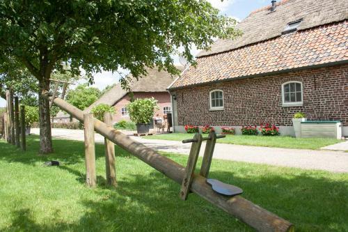 Hotel De Martiene Plats B&B & Appartement