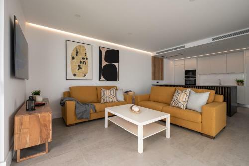 Fully Refurbished House In 2022 - Private Heated Pool - Gran Canaria Stays