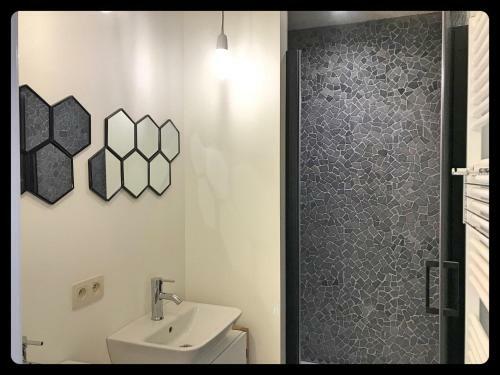 Trendy House 5min From Shoppingstreets