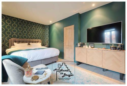 Hostal At Home In Bruges