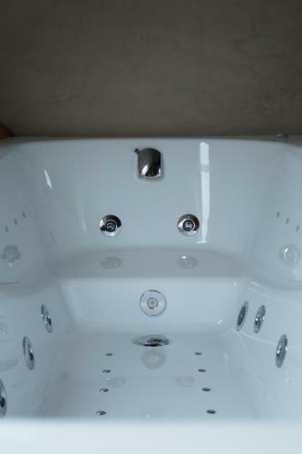 Hostal Wellness Sweet Bonihu B&B