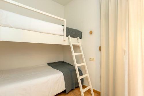 Ses Eufabietes Apartments & Restaurant