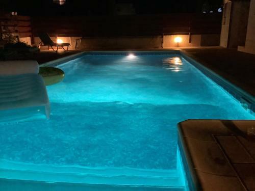 Quality Workation Villa With Pool In Superb Location In Paphos