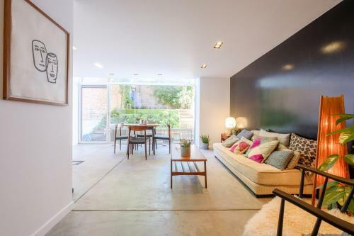 1bd Apartment With Garden Brugmann Area