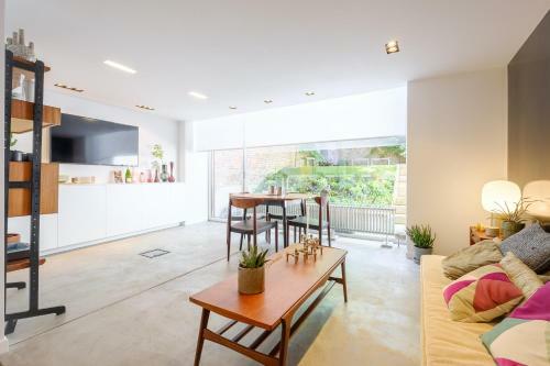 1bd Apartment With Garden Brugmann Area