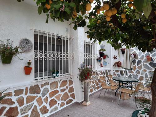 Calle Dr Fleming 3 Bedroom Home