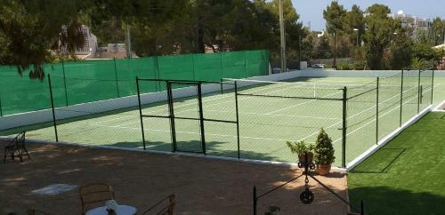 Villa Beach And Tennis