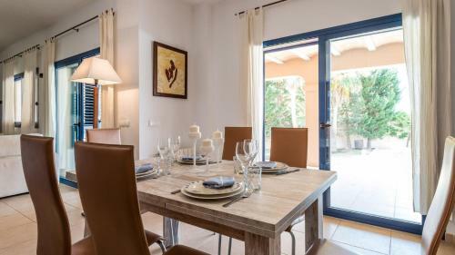 Villa Etruria Close To Playa D'en Bossa