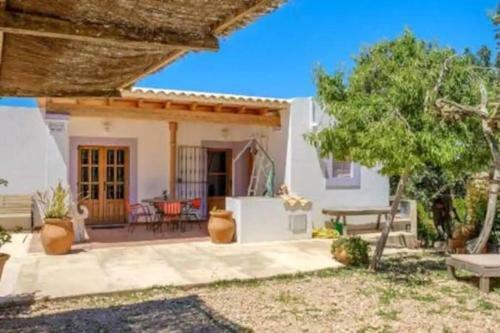Casa Ibicenca En Cala D�hort