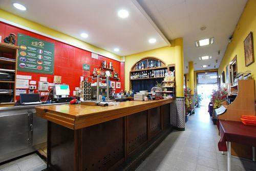 Hotel Tres Leones