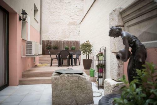Apartamento En Centro Hist�rico Con Patio Romano