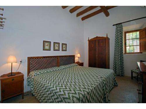 Beautiful Newly Renovated Rustic Country House With Pool