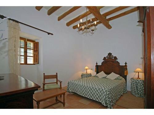 Beautiful Newly Renovated Rustic Country House With Pool