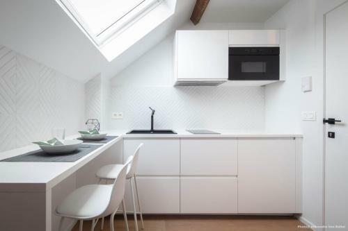 Apartamento Studios Fully Equipped Near Place Stephanie