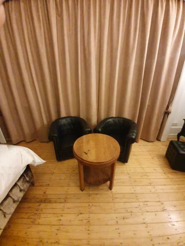 Hostal Brussels 1904