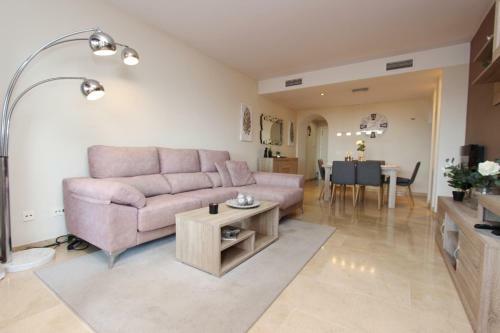 Apartamento Gro�e Ferienwohnung , Spanien, Andalusien, Costa Del Sol Mit Pool