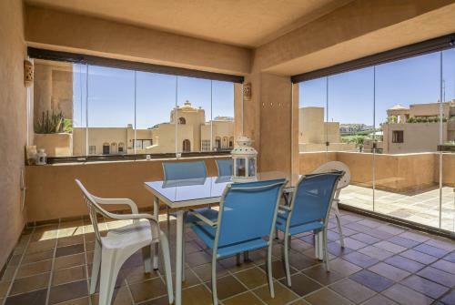 Apartamento 2311-modern Apt With Pool View