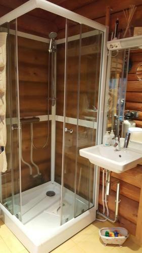 Purje Holiday Home