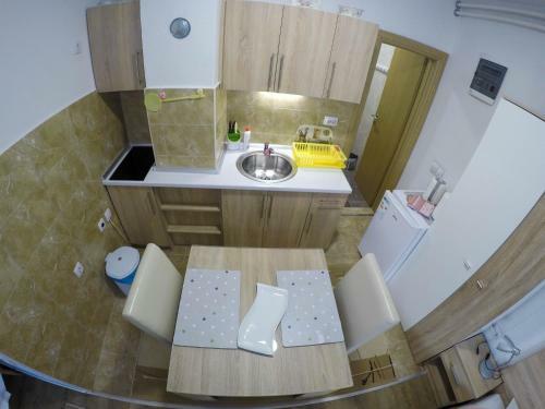 Apartmani Budim?i?