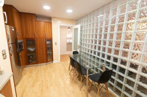 Apartamento Alquileres Kakiko