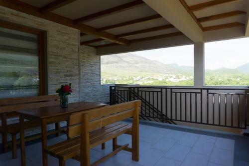 Hostal Apartments Ena