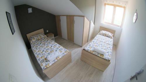 Hostal Apartments Ena