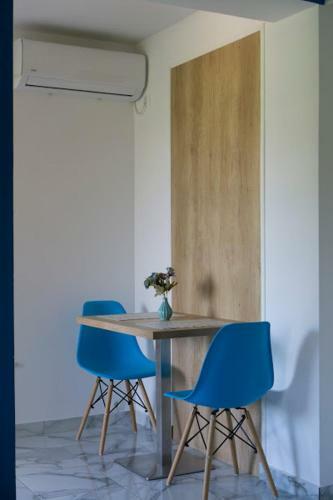 Hostal Apartments Ena