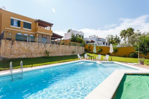 Bonito Chalet Con Vistas