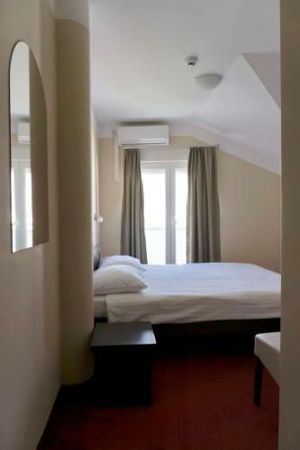Apartmani I Hotelske Sobe "in"