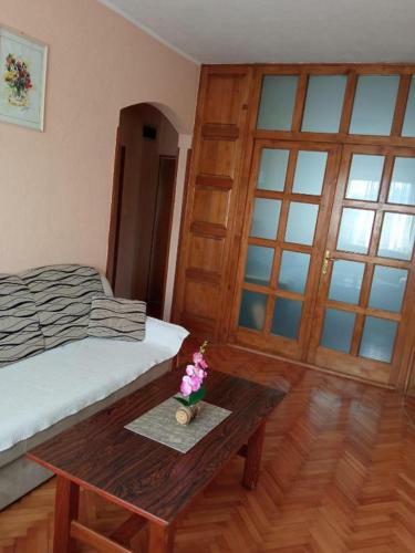Apartments Ukropina