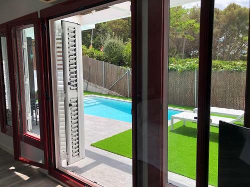 Casa Con Piscina Privada En Sitges