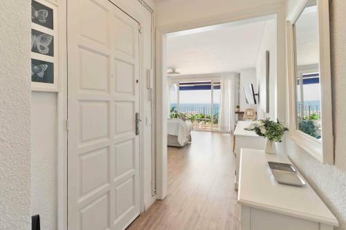 Apartamento Primera Linea de Mar Con Espectaculares Vistas