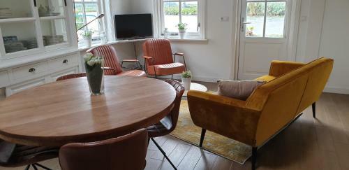 B&B Rechthuis Van Zouteveen