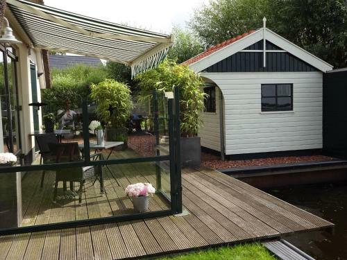 Charming Holiday Home In Steendam With Sauna