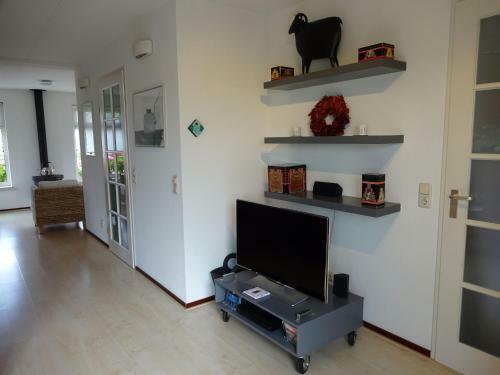 Charming Holiday Home In Steendam With Sauna
