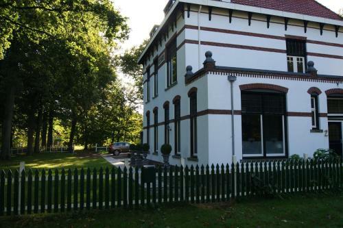 Bed & Breakfast Rijsterbosch