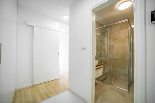 Sun Square Apartments