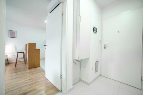 Sun Square Apartments