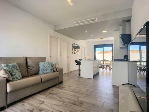 Apartment Bobby New Modern 2 Bedroom Sanpedro