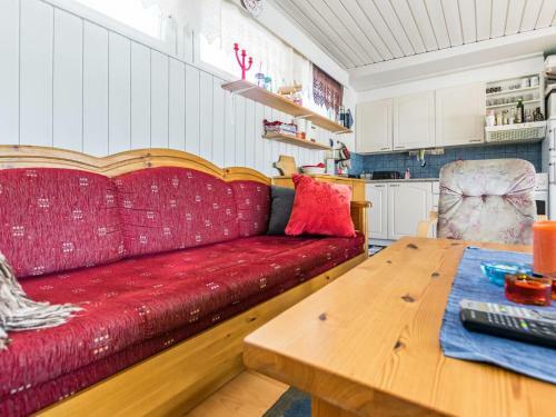 Holiday Home Kivirinne