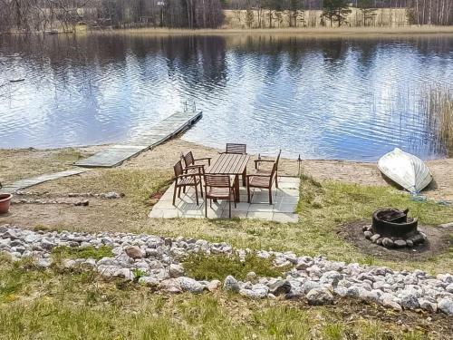 Holiday Home Kivirinne