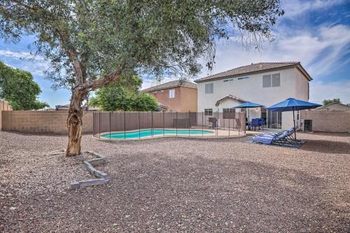 Dreamy El Mirage Oasis Less Than 12 Mi To Golf And Hike