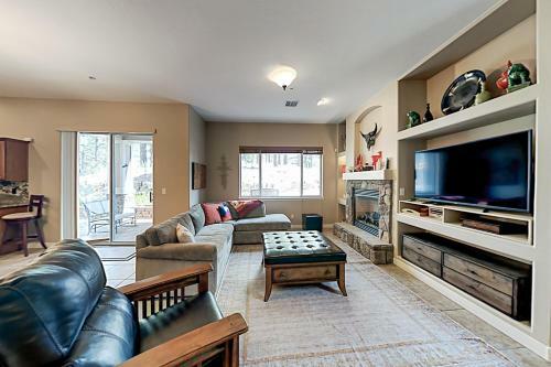 Pinnacle Pines Townhome