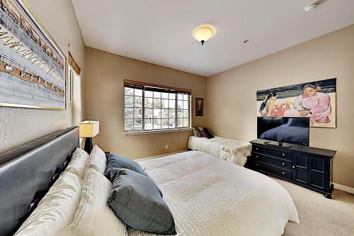Pinnacle Pines Townhome