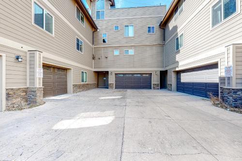Luxury Downtown Living