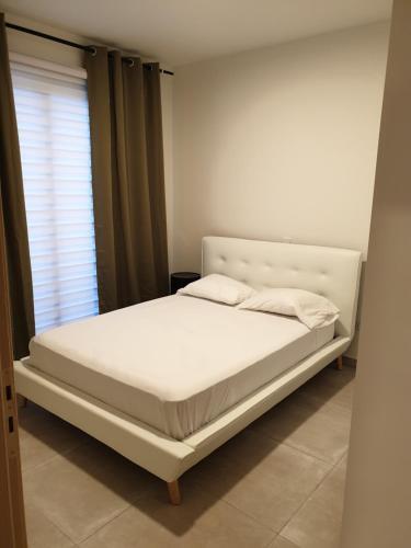 Apartamento Egkomi Luxury Suites 003