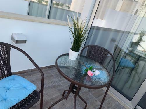 Hostal Nicosia 5 Stars Suites