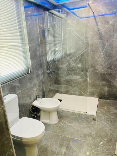 Hostal Nicosia 5 Stars Suites