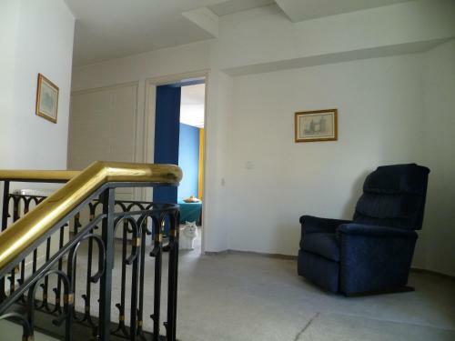 En Suite Sunny In House Room