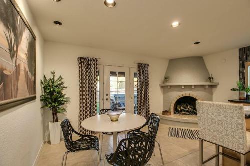 Sunset Views From This Hilltop Fountain Hills Gem